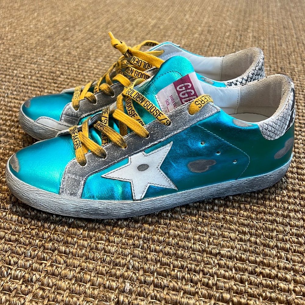 Golden Goose Superstars